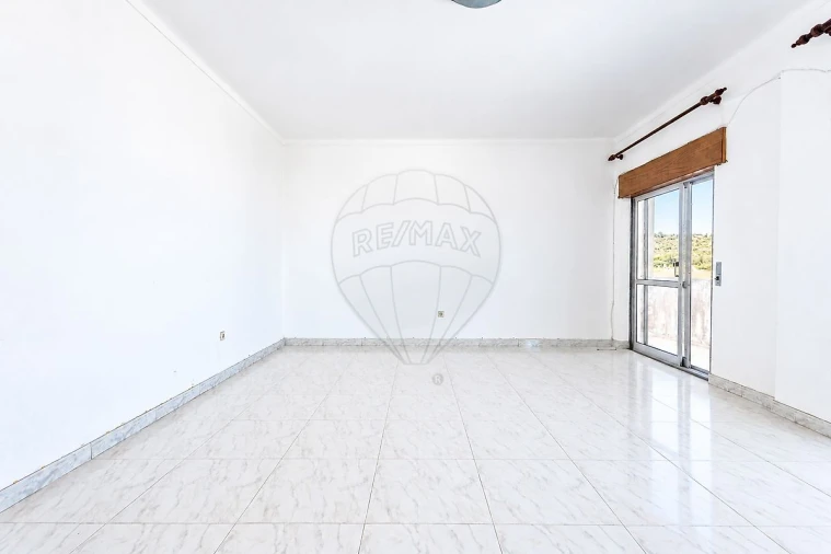Apartamento T2 para Venda em Castanheira do Ribatejo e Cachoeiras Foto 12