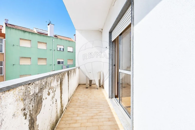 Apartamento T2 para Venda em Castanheira do Ribatejo e Cachoeiras Foto 26