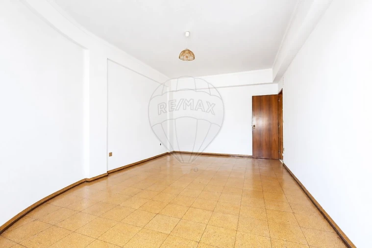 Apartamento T2 para Venda em Castanheira do Ribatejo e Cachoeiras Foto 20