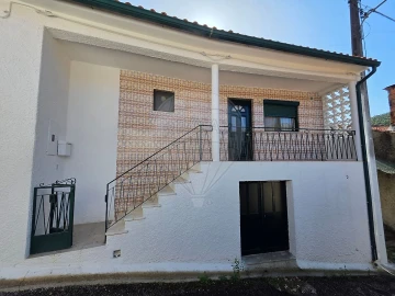 Moradia T3 para Venda em Moita