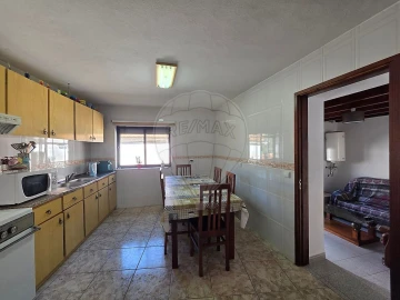 Moradia T3 para Venda em Moita