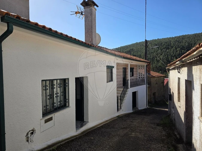 Moradia T3 para Venda em Moita Foto 28