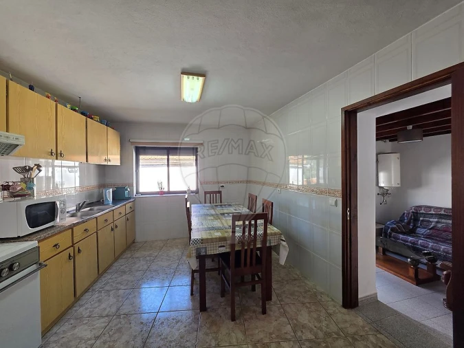 Moradia T3 para Venda em Moita Foto 3