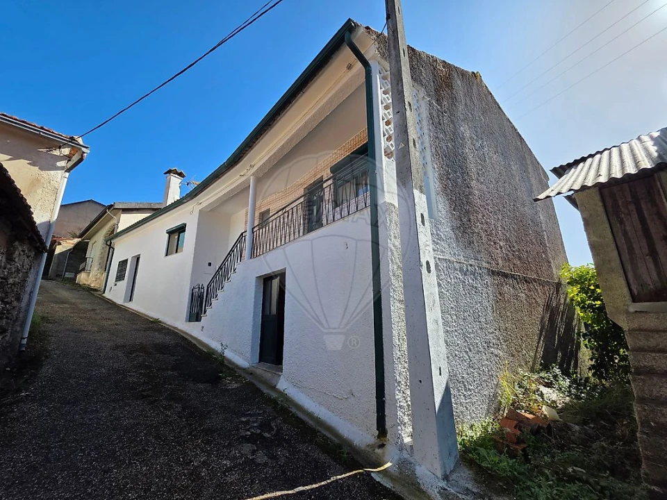 Moradia T3 para Venda em Moita Foto 31