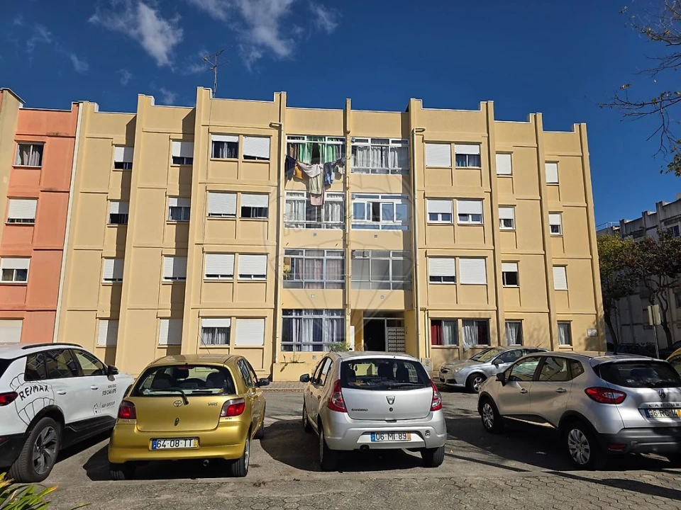 Apartamento T2 para Venda em Santa Joana Foto 1