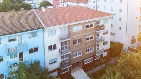 Armazém para Arrendamento em Paranhos