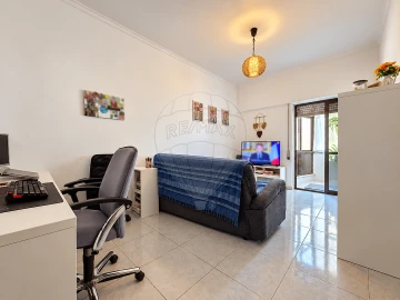 Apartamento T2 para Venda em Póvoa de Santa Iria e Forte da Casa