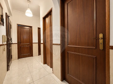 Apartamento T2 para Venda em Póvoa de Santa Iria e Forte da Casa