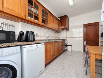 Apartamento T2 para Venda em Póvoa de Santa Iria e Forte da Casa