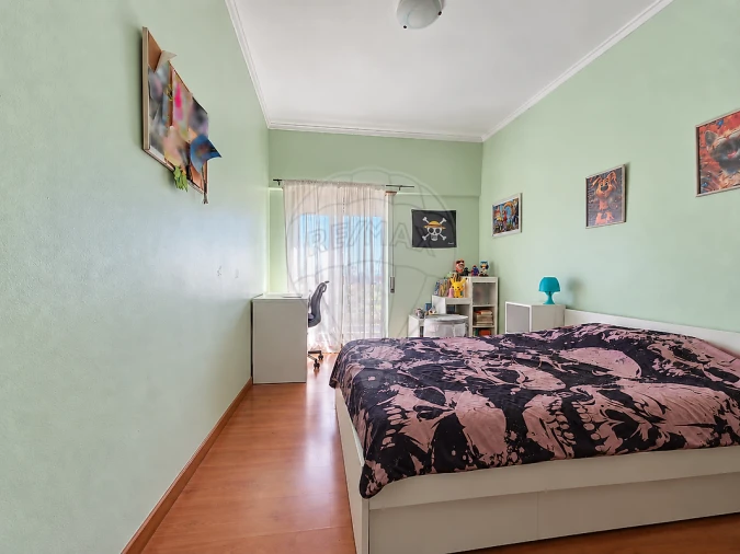 Apartamento T2 para Venda em Póvoa de Santa Iria e Forte da Casa Foto 36