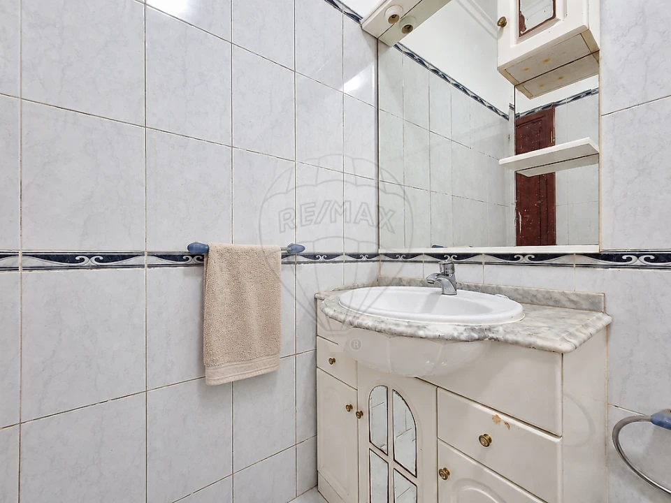Apartamento T2 para Venda em Póvoa de Santa Iria e Forte da Casa Foto 31