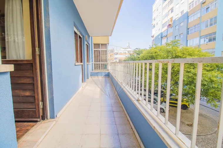 Apartamento T4 para Venda em Almada, Cova da Piedade, Pragal e Cacilhas Foto 32