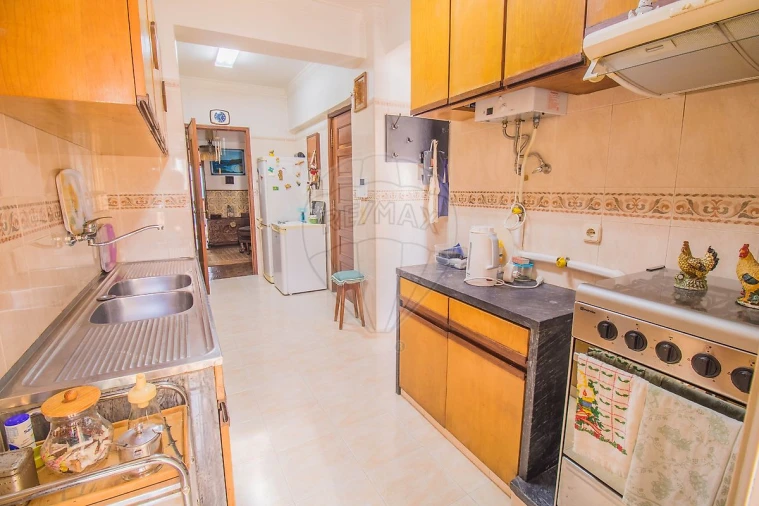 Apartamento T4 para Venda em Almada, Cova da Piedade, Pragal e Cacilhas Foto 7