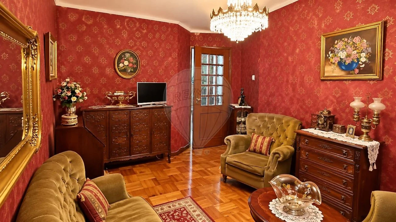 Apartamento T3 para Venda em Mafamude e Vilar do Paraíso Foto 8