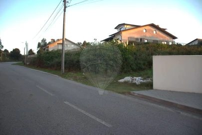 Terreno para Venda em Escapães