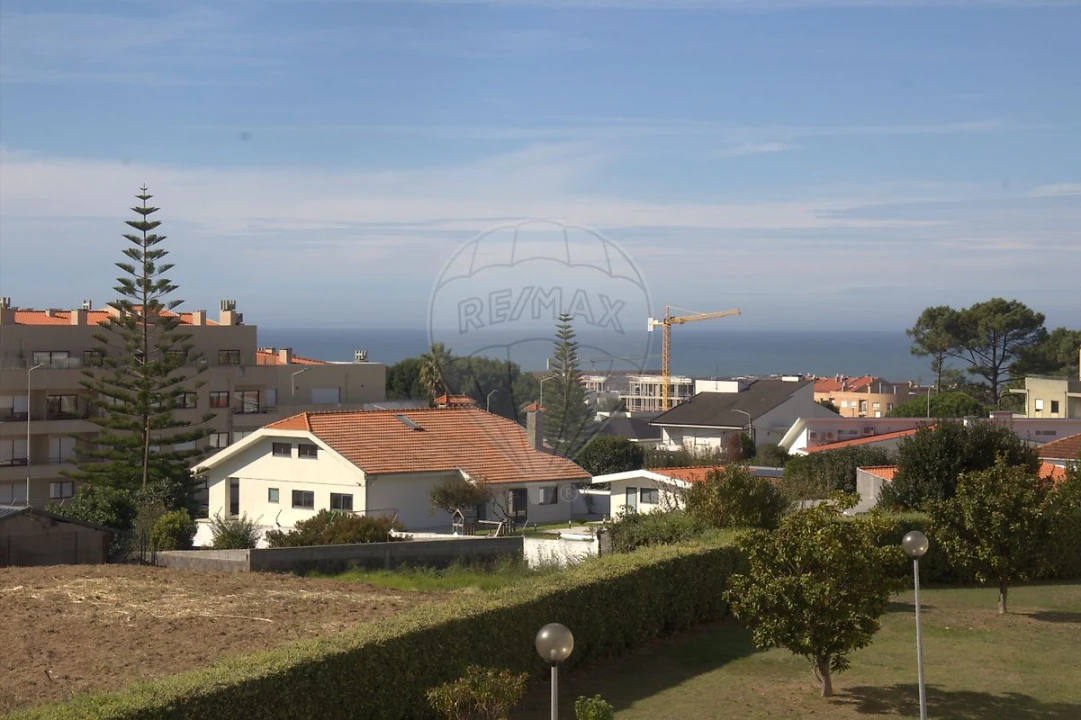 Apartamento T2 para Venda em São Felix da Marinha Foto 9