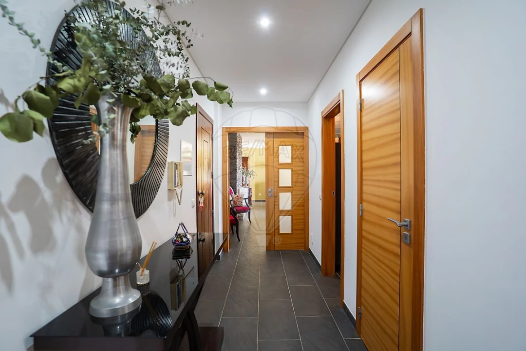 Apartamento T3 para Venda em Nazare Foto 12