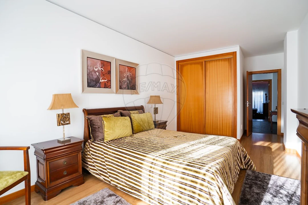 Apartamento T3 para Venda em Nazare Foto 23