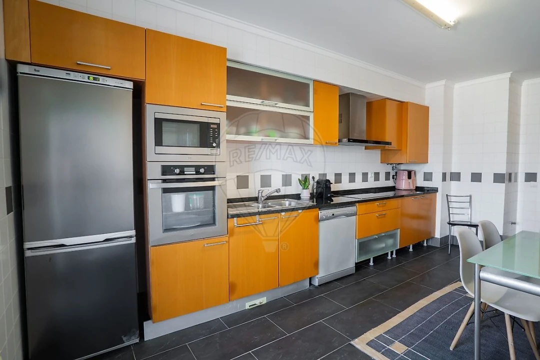 Apartamento T3 para Venda em Nazare Foto 11