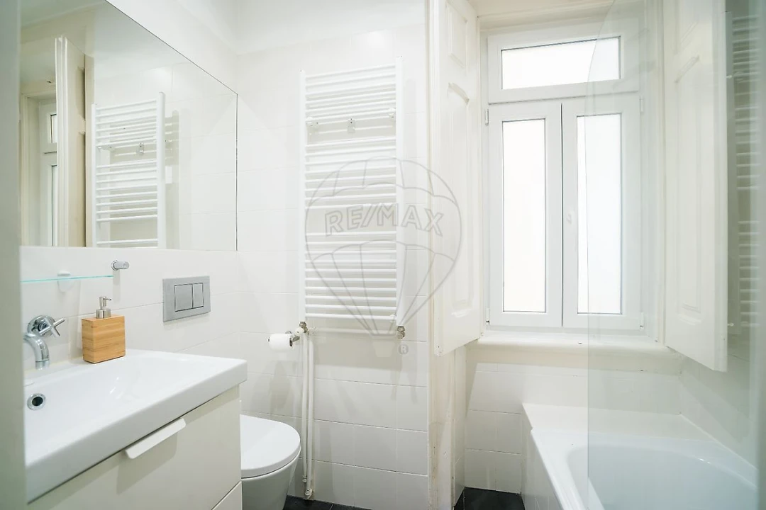 Apartamento T3 para Arrendamento em Campo de Ourique Foto 20