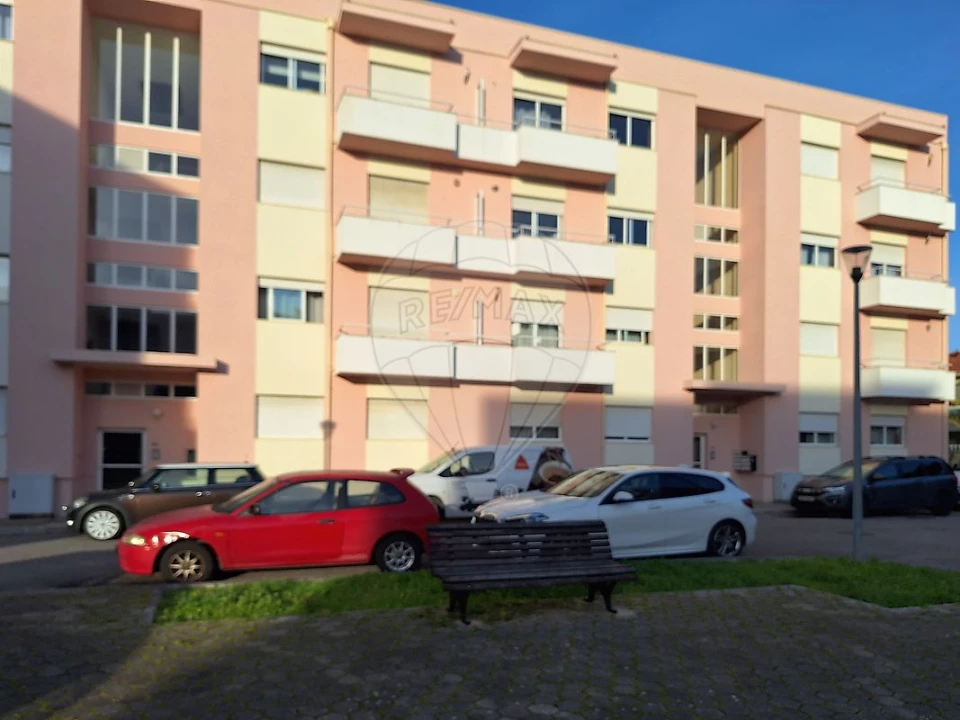 Apartamento T2 para Venda em Valongo Foto 1