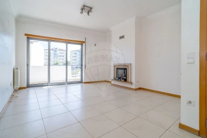 Apartamento T2 para Venda em Tavarede