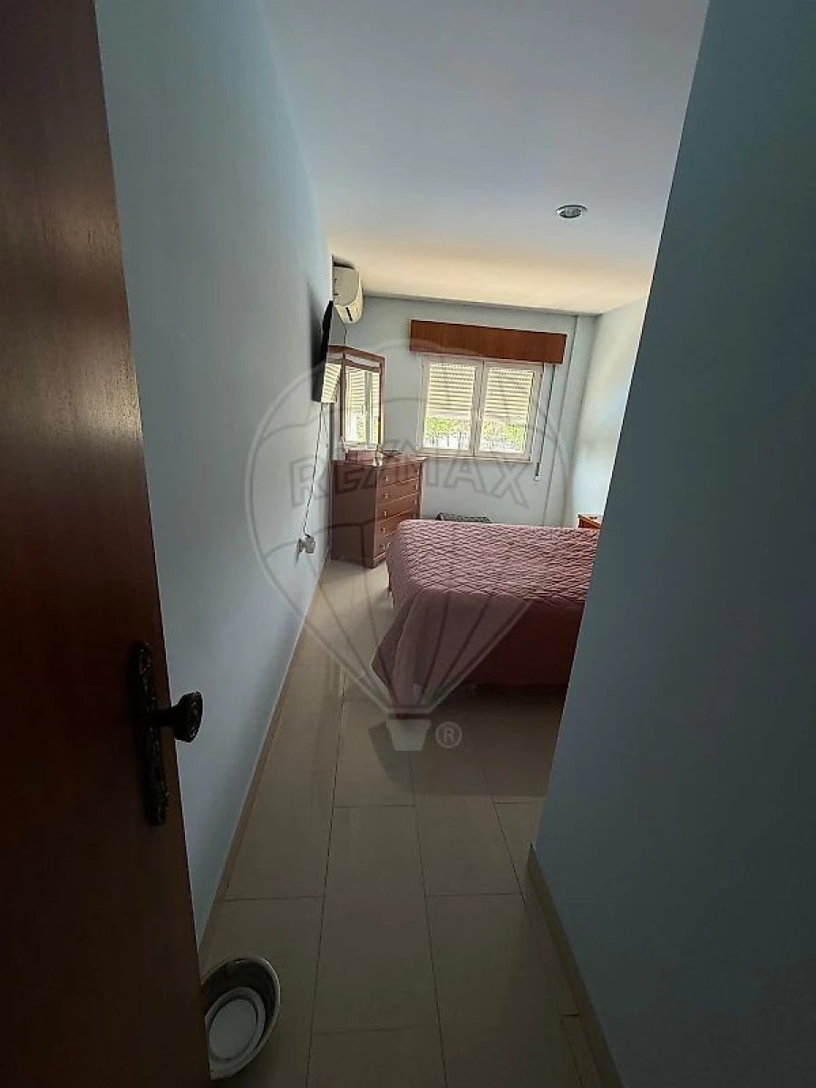Apartamento T3 para Arrendamento em São João Baptista Foto 2