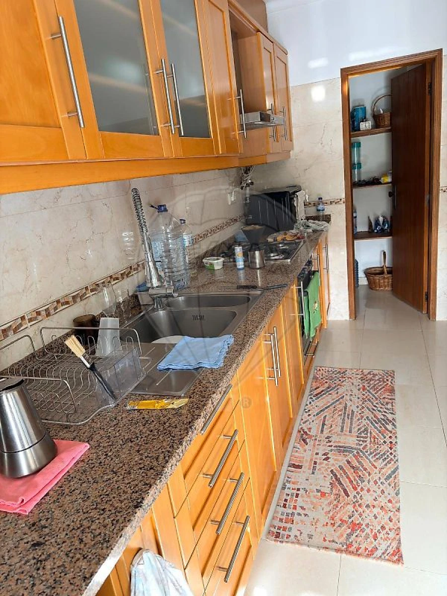 Apartamento T3 para Arrendamento em São João Baptista Foto 11