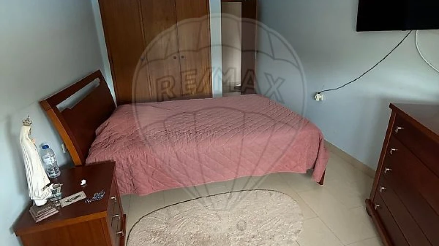 Apartamento T3 para Arrendamento em São João Baptista