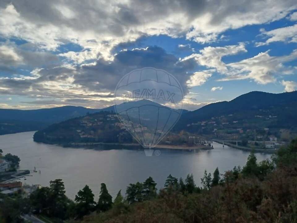 Terreno para Venda em Rio Mau Foto 5