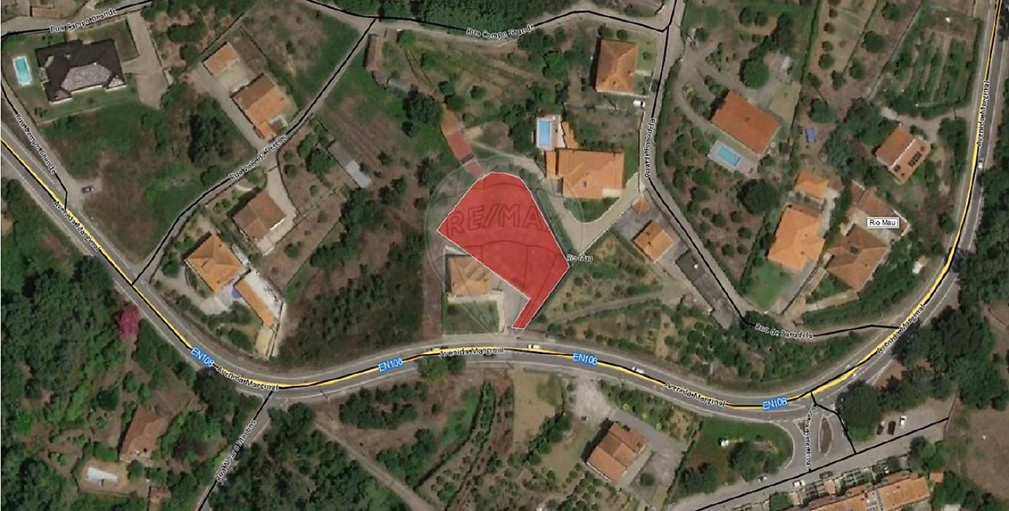 Terreno para Venda em Rio Mau Foto 1
