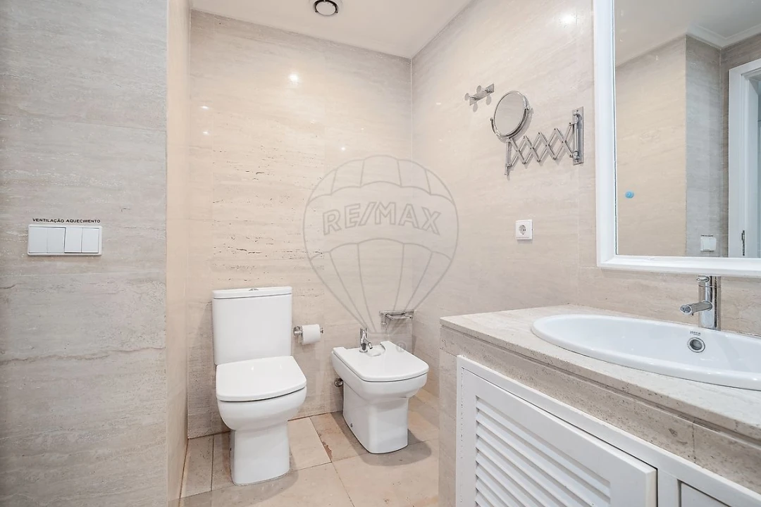 Apartamento T3 para Venda em Matosinhos e Leça da Palmeira Foto 23