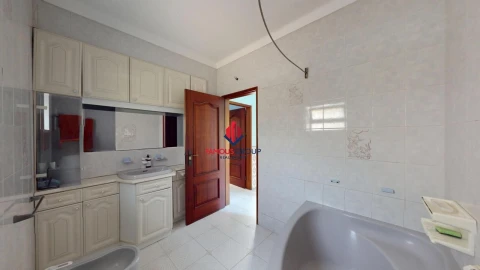Moradia T3 para Venda em Portimão