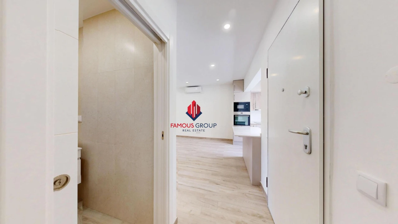 Apartamento T2 para Venda em Portimão Foto 30