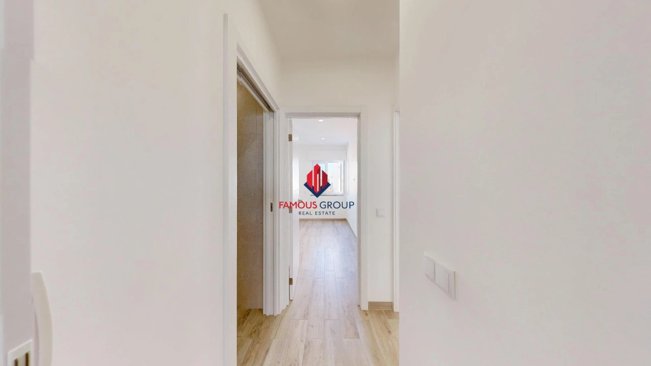 Apartamento T2 para Venda em Portimão Foto 33