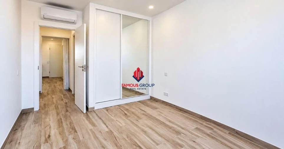 Apartamento T2 para Venda em Portimão Foto 14