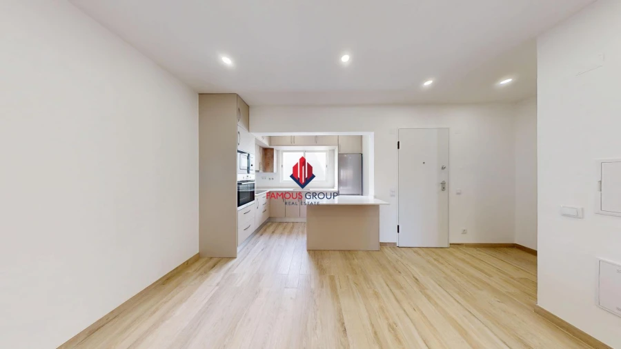 Apartamento T2 para Venda em Portimão Foto 9