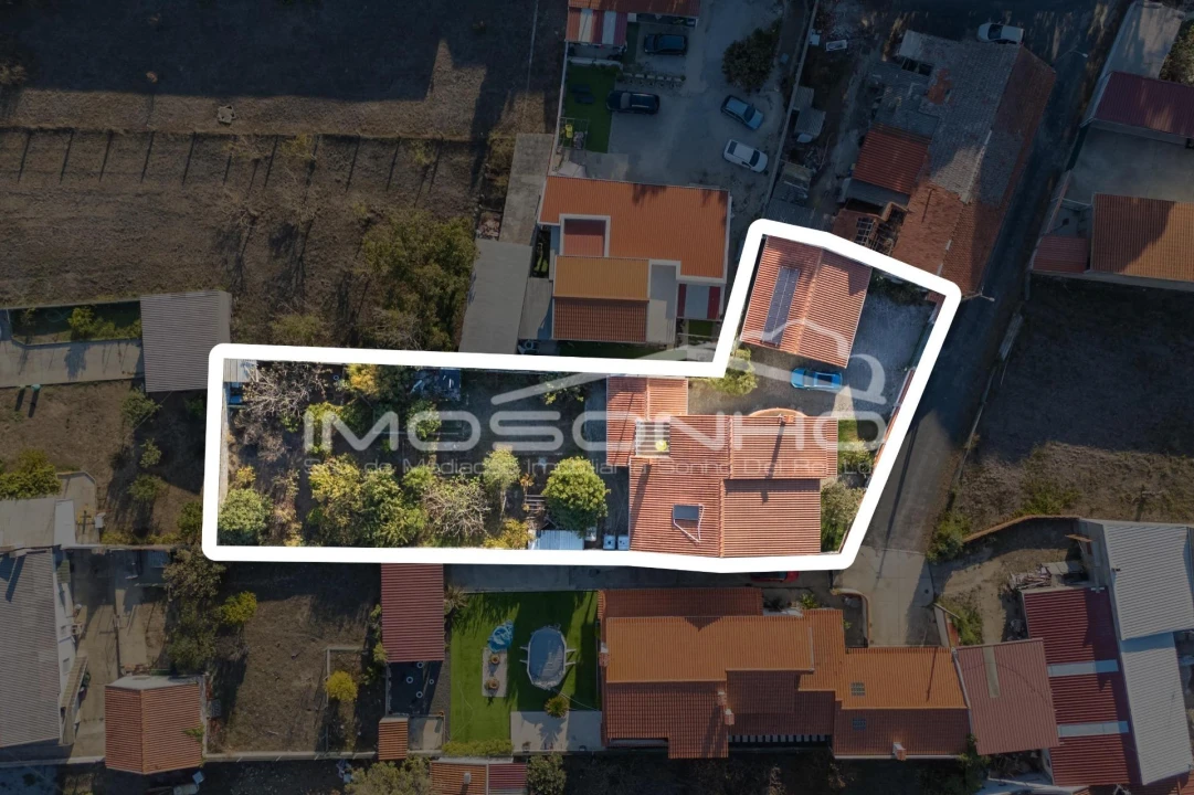 Moradia T5 para Venda em Maceira Foto 38