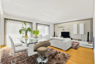 Apartamento T3 para Venda em Condeixa-A-Velha e Condeixa-A-Nova