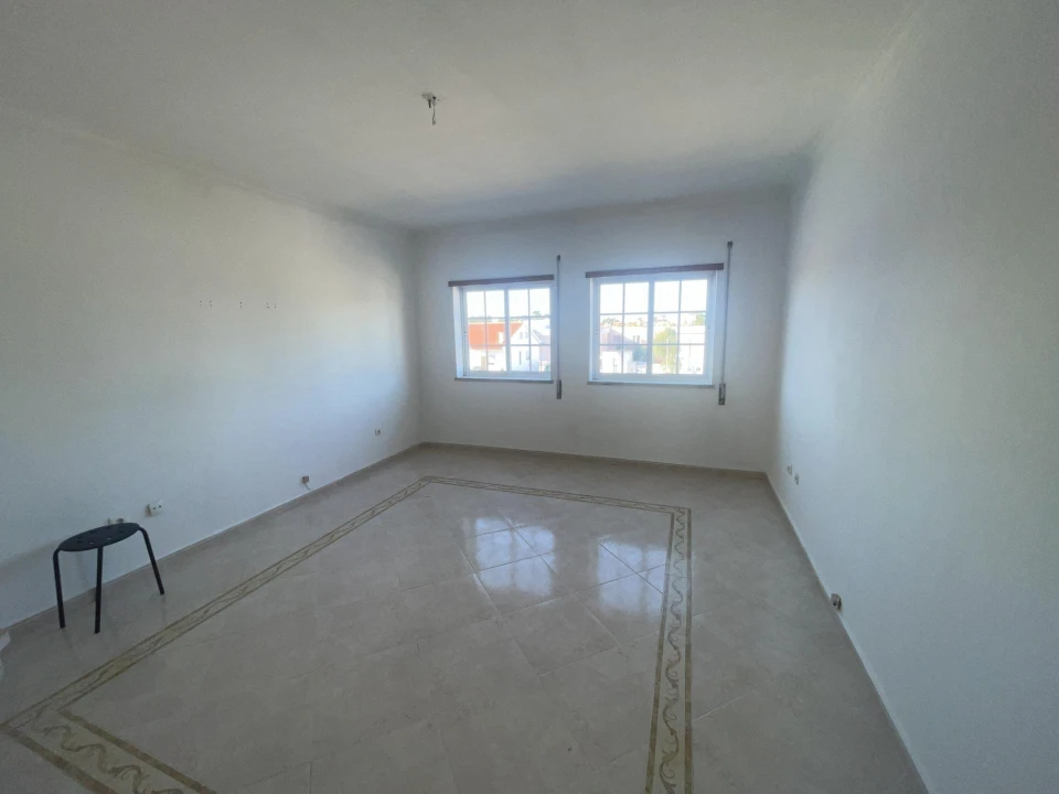 Apartamento T2 para Venda em Quinta do Conde Foto 7