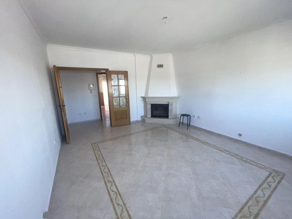Apartamento T2 para Venda em Quinta do Conde Foto 8