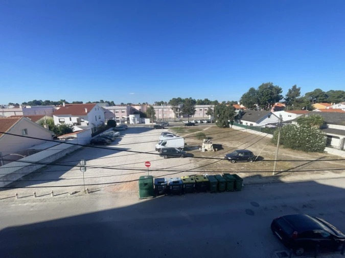 Apartamento T2 para Venda em Quinta do Conde Foto 15