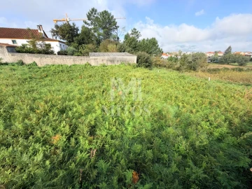 Terreno para Venda em Valença, Cristelo Covo e Arão