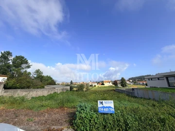 Terreno para Venda em Valença, Cristelo Covo e Arão