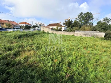 Terreno para Venda em Valença, Cristelo Covo e Arão