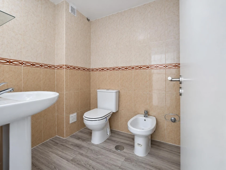 Apartamento T3 para Venda em Quinta do Conde Foto 10