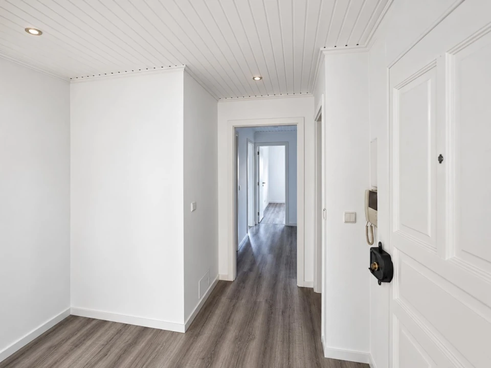 Apartamento T3 para Venda em Quinta do Conde Foto 5