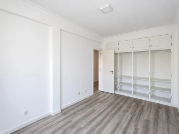 Apartamento T3 para Venda em Quinta do Conde