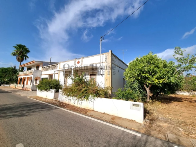 Moradia T4 para Venda em Loule (São Sebastião) Foto 2