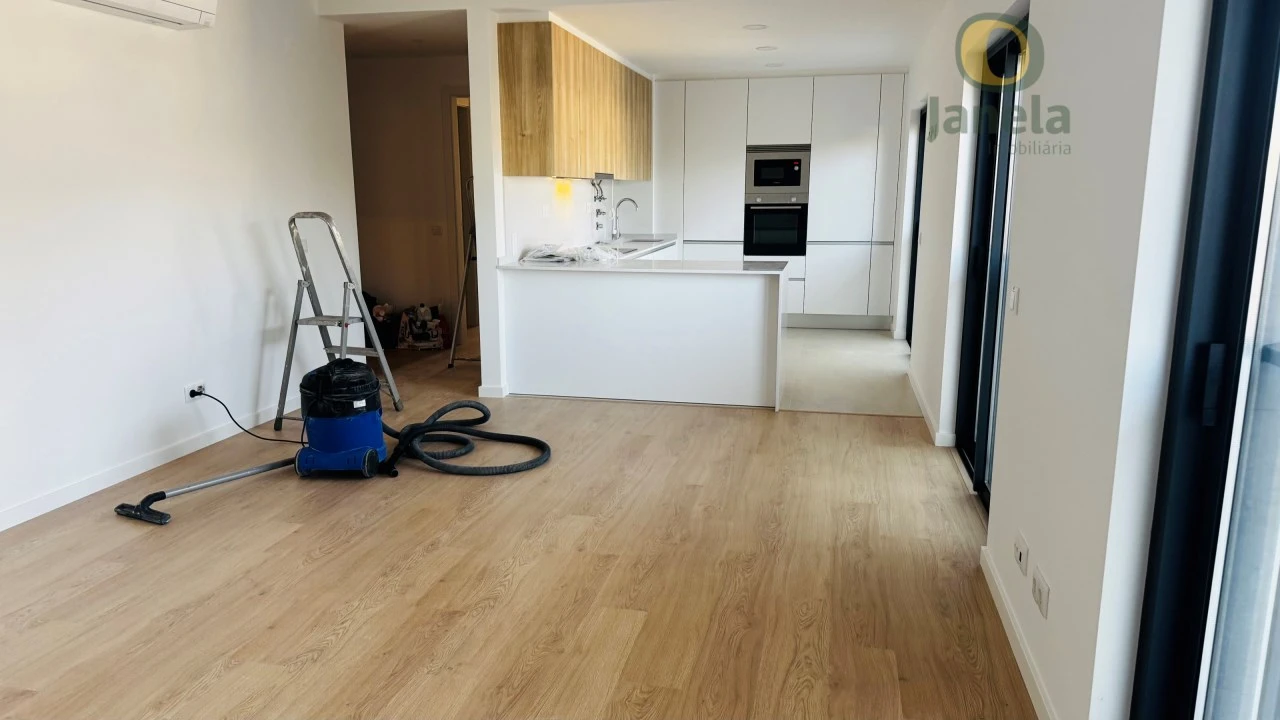Apartamento T2 para Venda em São Brás de Alportel Foto 4